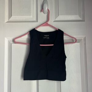 BUNDLE OF 2 CROP TANK TOPS B&W